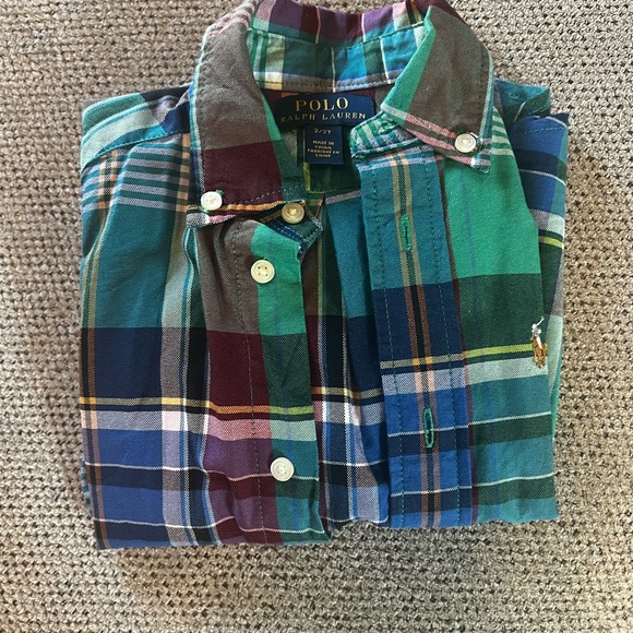 Toddler boy size 2t long sleeve button down  polo shirt multi color. Gently worn - Picture 7 of 9